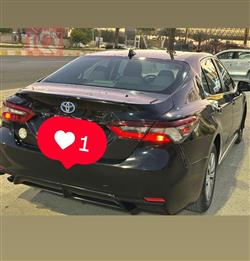 تۆیۆتا کامری